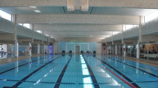 Schwimmhalle